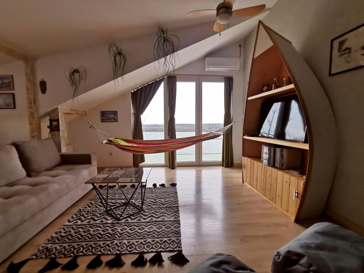 Gardos Riverview Belgrado Buitenkant foto